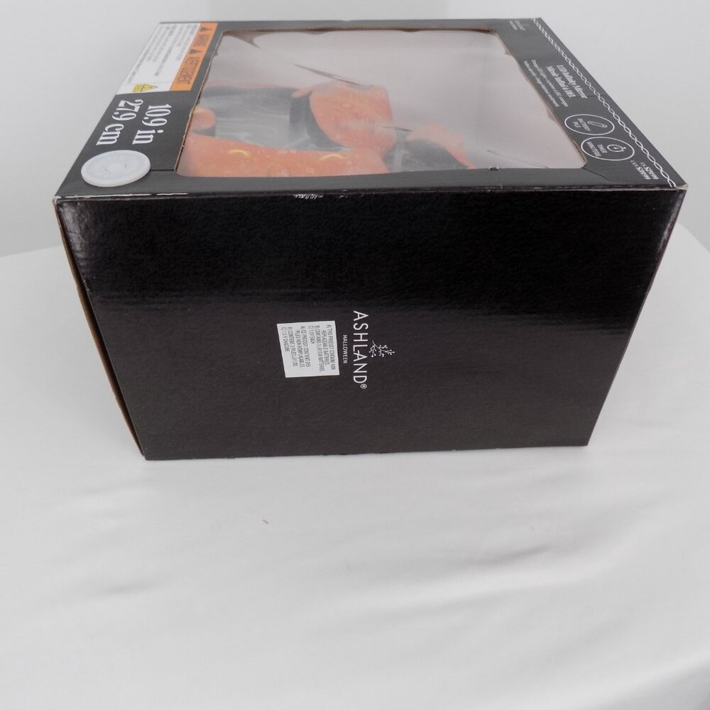 Ashland LED Infinity Mirror Orange Jack O Lantern Face Lights Indoor Pumpkin New - Picture 4 of 7